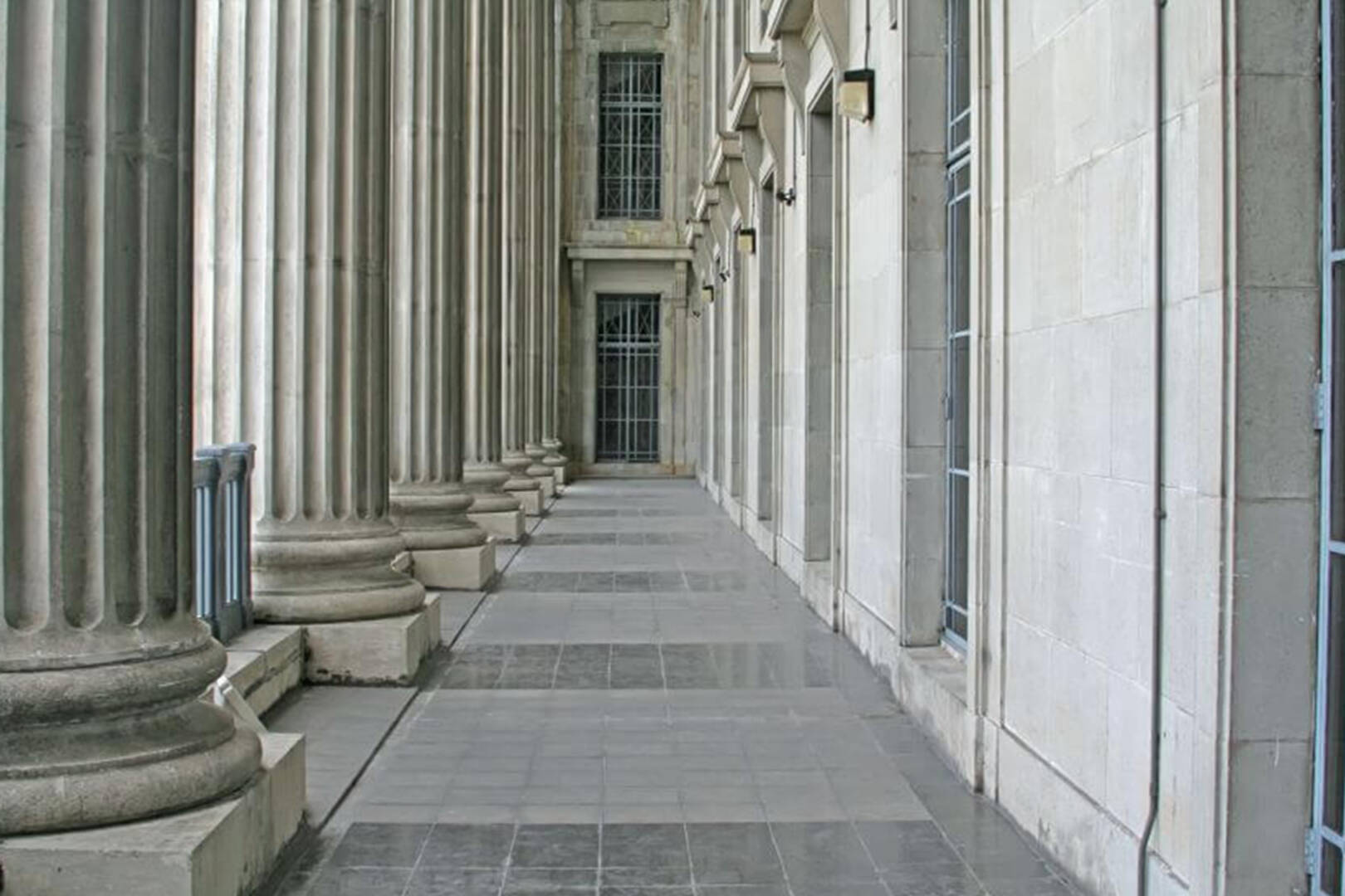 Law Office of Robert karwin
