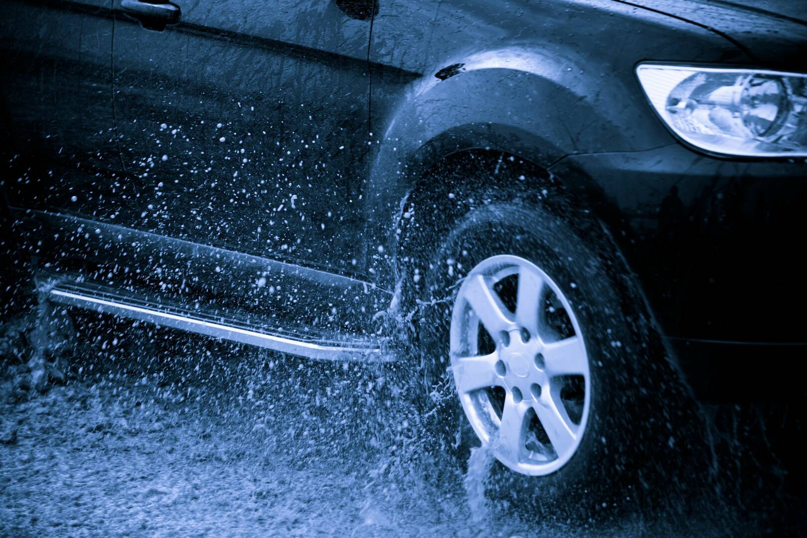 Dinges Auto Glass