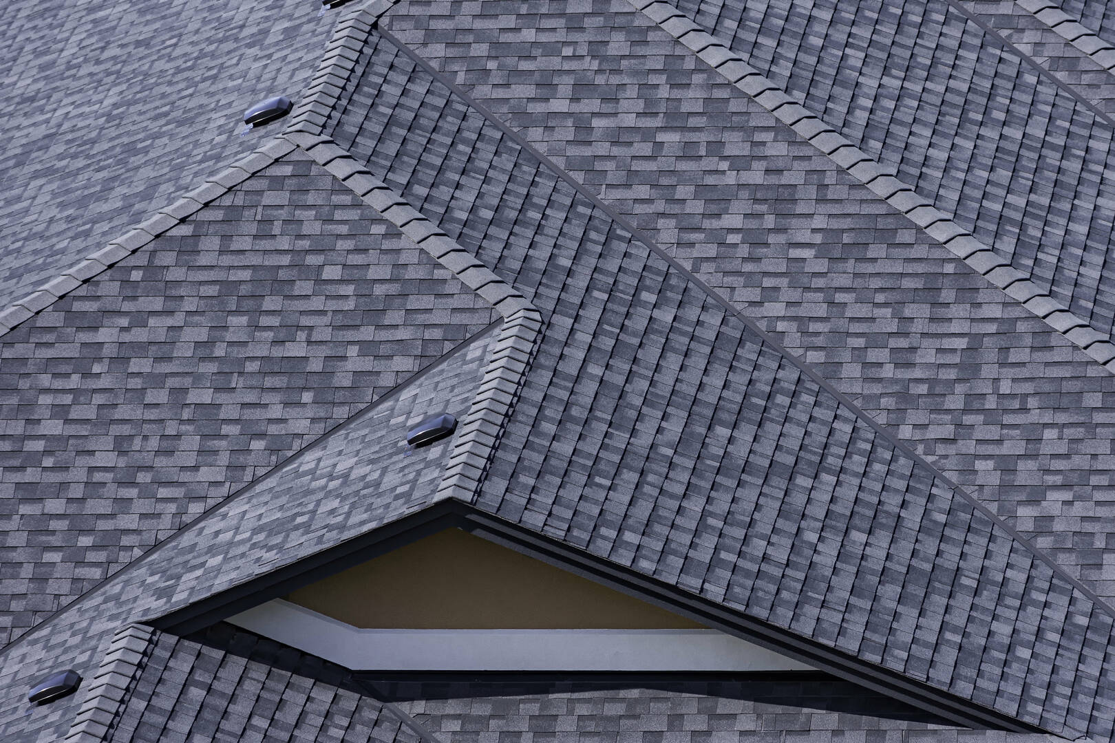 Viking Roofing & Construction
